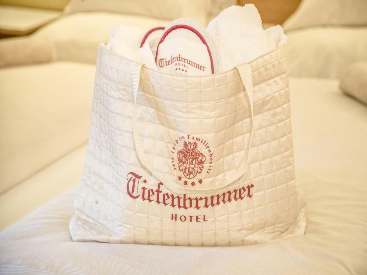 Hotel Tiefenbrunner Кіцбюель Екстер'єр фото